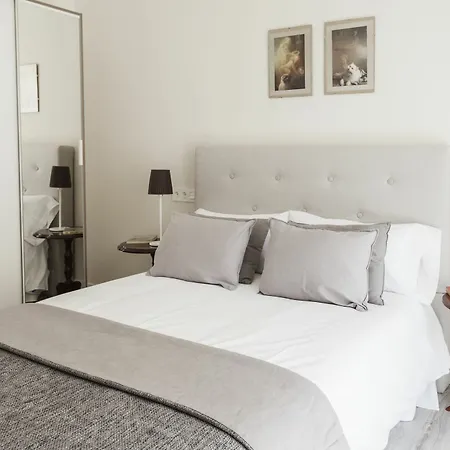 Santa Monica La Zurriola Iberorent Apartman *
